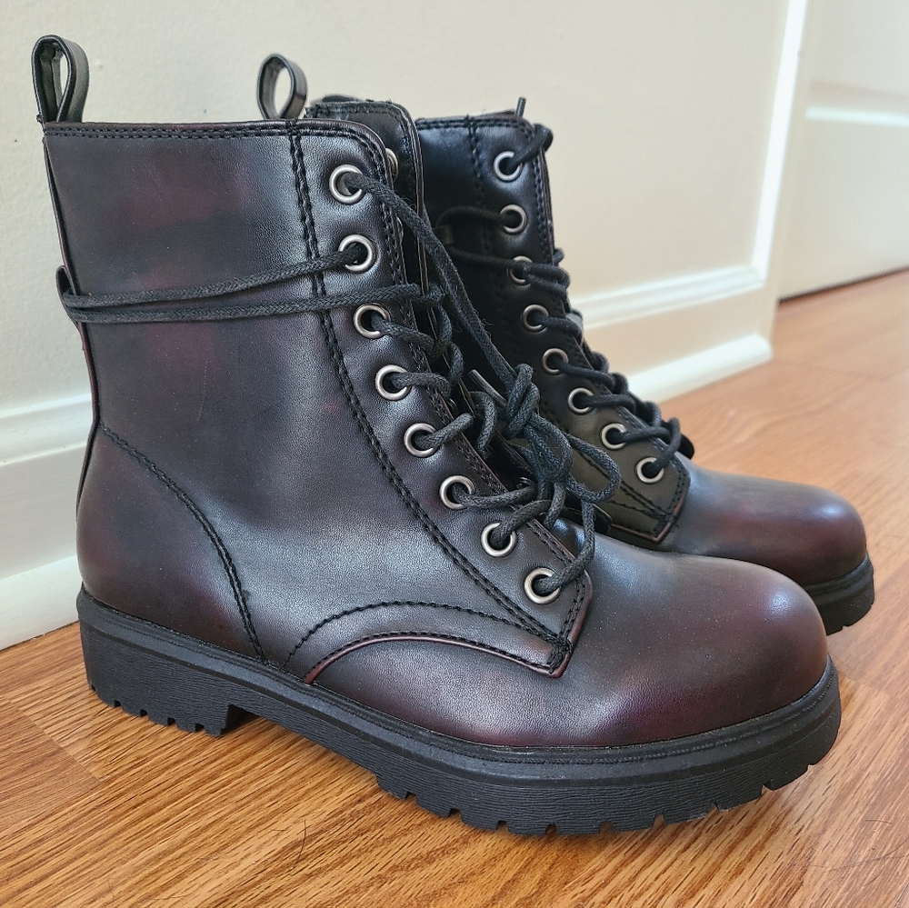 SO Bowfin Women's Combat Boots Burgundy Size 7.5 or Pewter Size 7 NEW